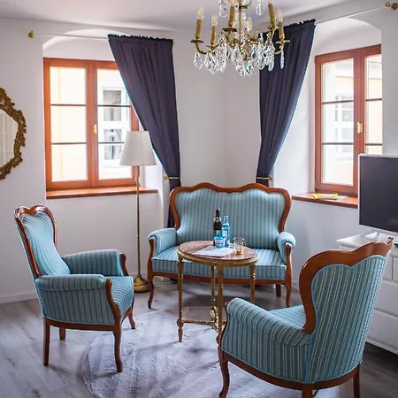 ホテル Apartone Altstadt-hotel 4*