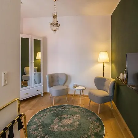 Apartone Altstadt-hotel ホテル