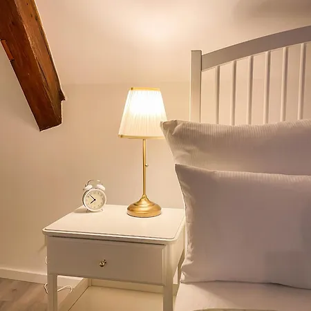 Hotel Apartone Altstadt-hotel 3*