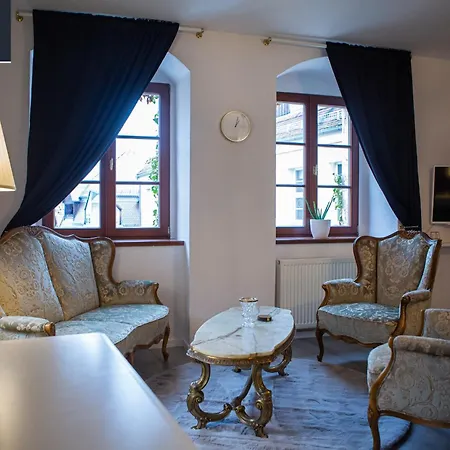 Apartone Altstadt-hotel