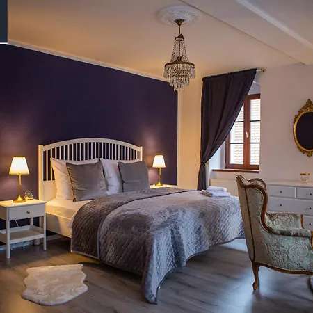 Apartone Altstadt-hotel