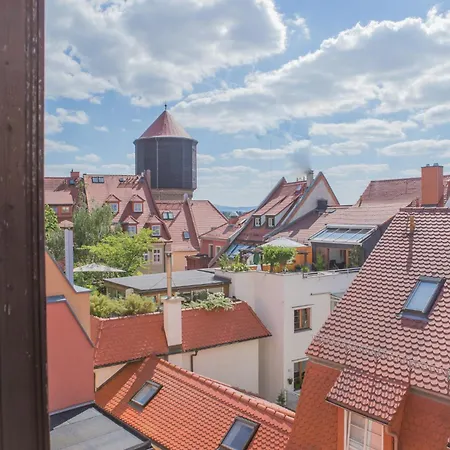 Apartone Altstadt-hotel 3*
