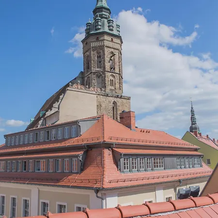 Apartone Altstadt-hotel 3*