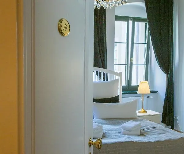 Apartone Altstadt-hotel 包岑