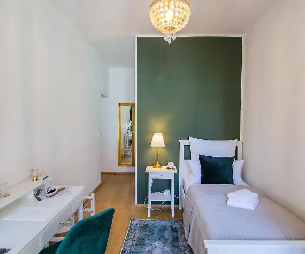 Apartone Altstadt-hotel 4* 包岑