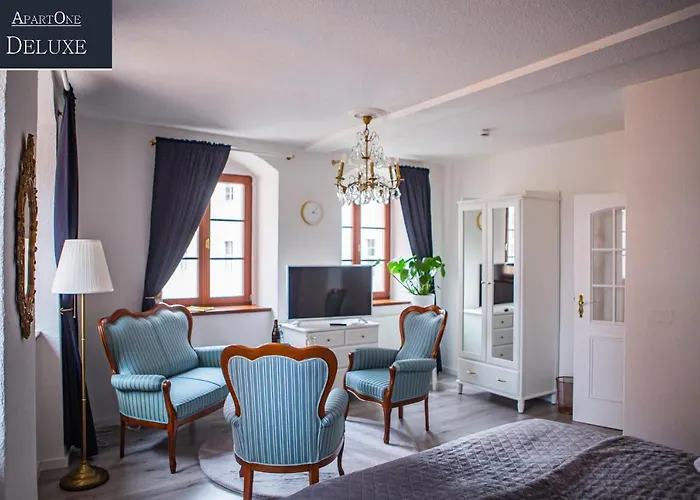 Apartone Altstadt-hotel 4*