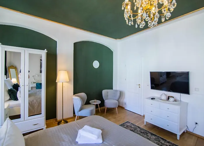 Apartone Altstadt-hotel 包岑