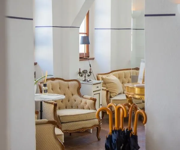 Apartone Altstadt-hotel Szálloda