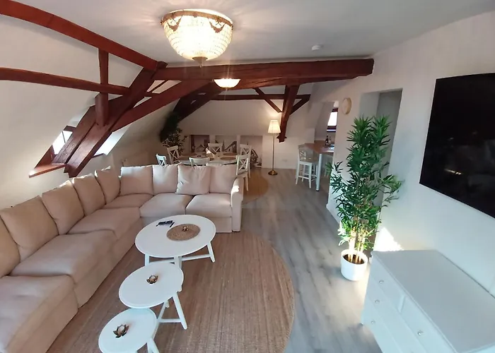 Apartone Altstadt-hotel Szálloda